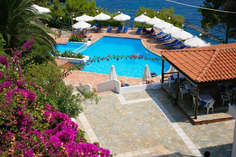 Paradise Hotel Patitiri  Exterior photo